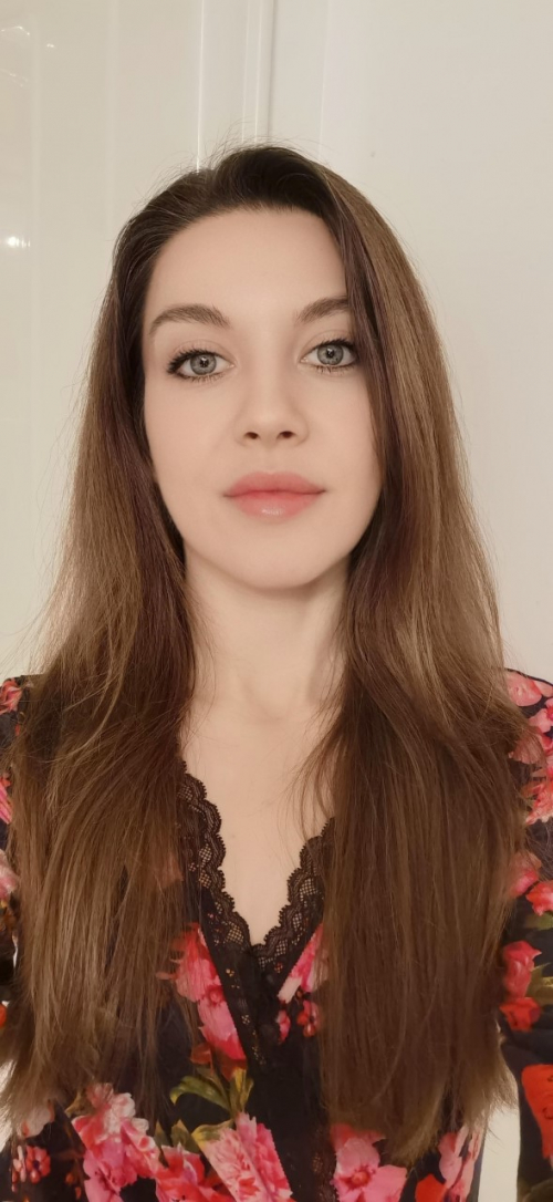 63884437c1633_alisa10.jpg