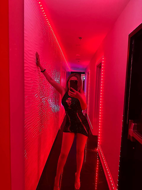 toronto-escort-KIM*ELITE*