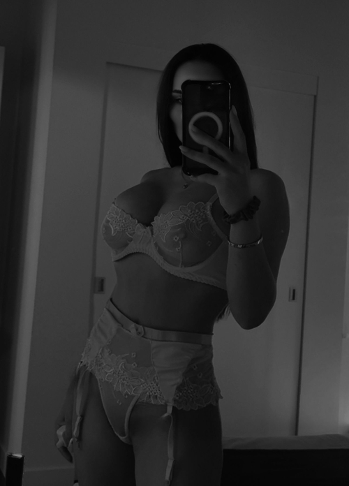 toronto-escort-QUINN