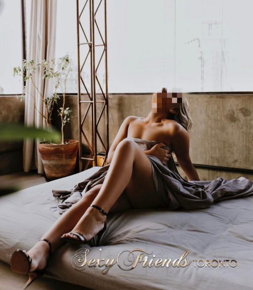 toronto-escort-LILI